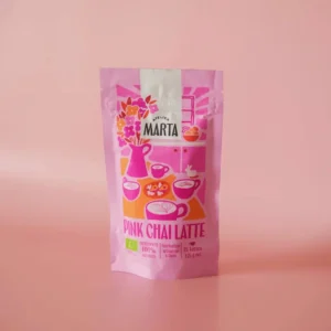 Atelier marta propose un pink chai latte de 125g pour un total de 25 tasse d'un latte savoureux avec une couleur rose.